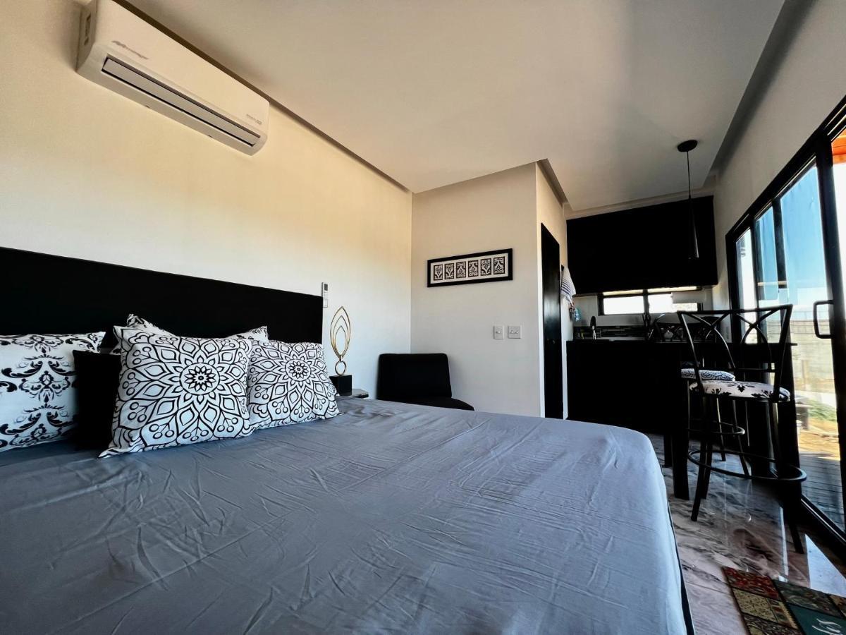 Colibri Tiny House Guest House Valle de Guadalupe Exterior photo